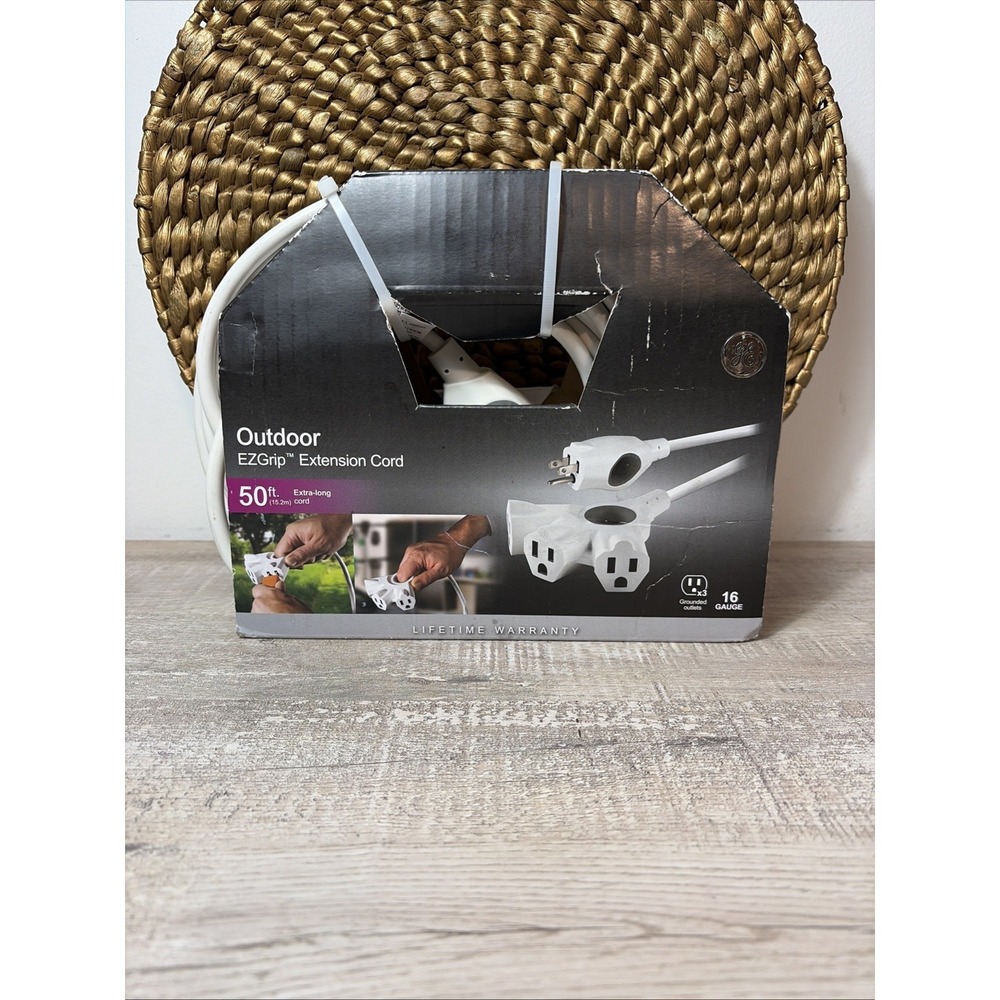 General‎ Electric 50 FEET 3-Outlet EZGrip Grounded Indoor-Outdoor Extension NEW - Picture 2 of 6